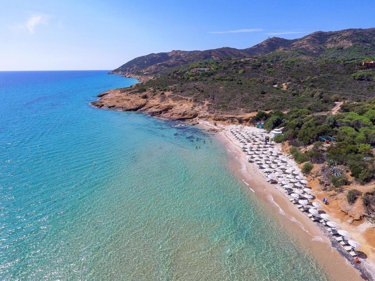Amareclub Rocca Dorada Hotell Santa Margherita di Pula Exteriör bild
