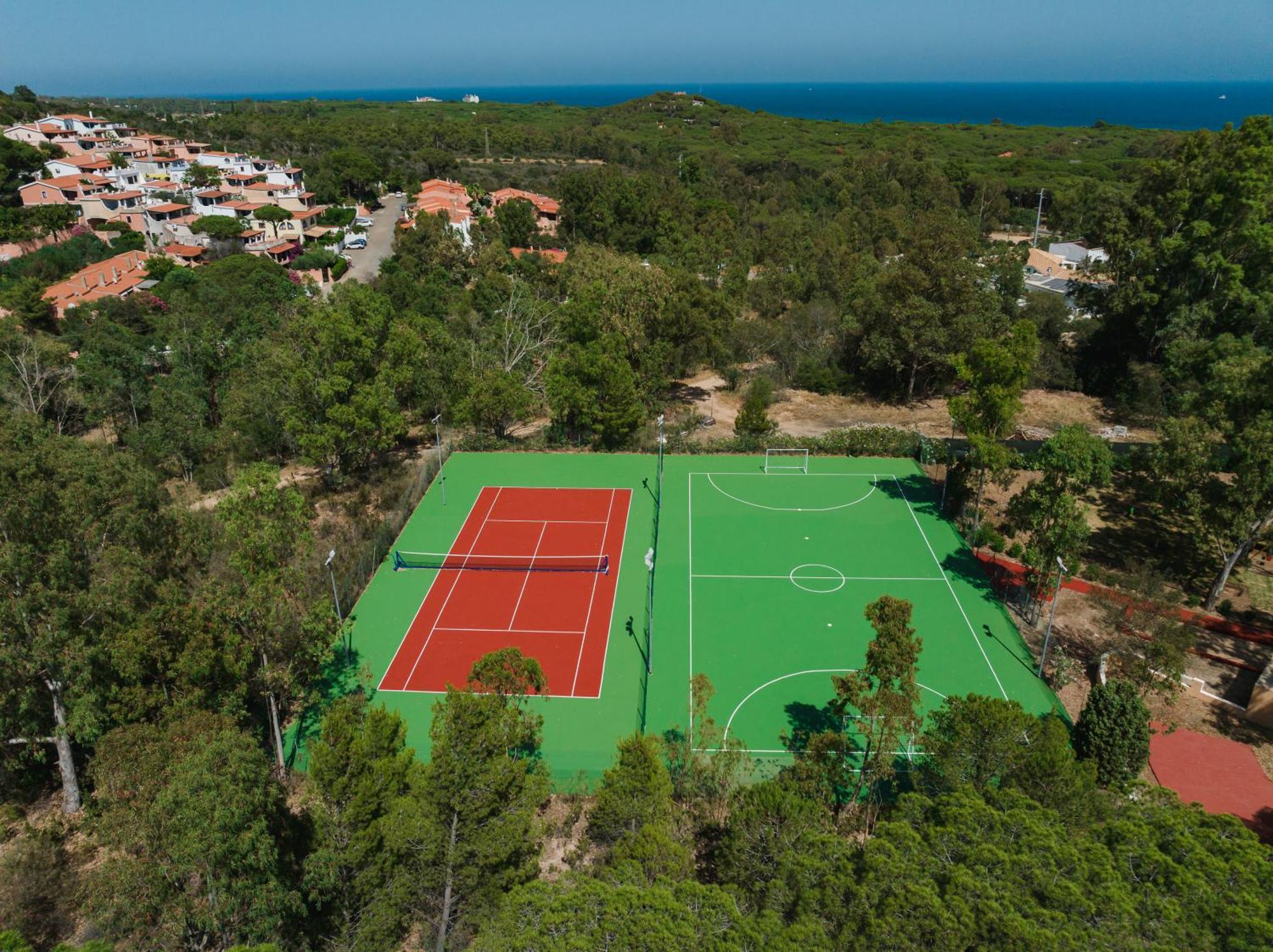 Amareclub Rocca Dorada Hotell Santa Margherita di Pula Exteriör bild