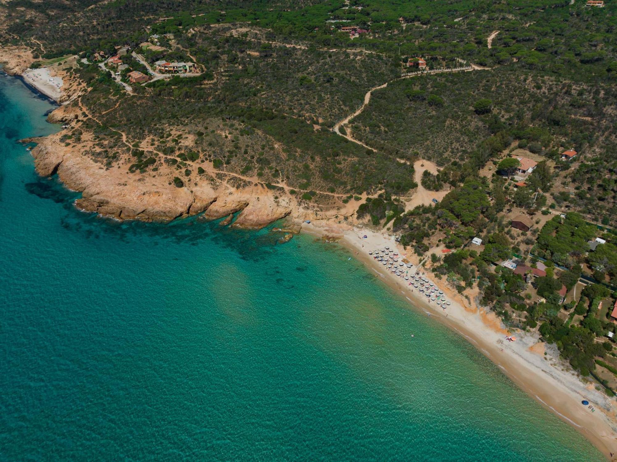 Amareclub Rocca Dorada Hotell Santa Margherita di Pula Exteriör bild