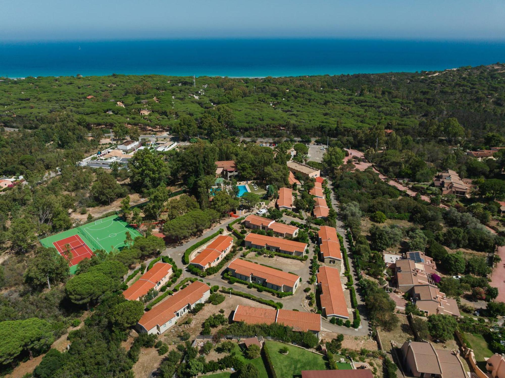 Amareclub Rocca Dorada Hotell Santa Margherita di Pula Exteriör bild