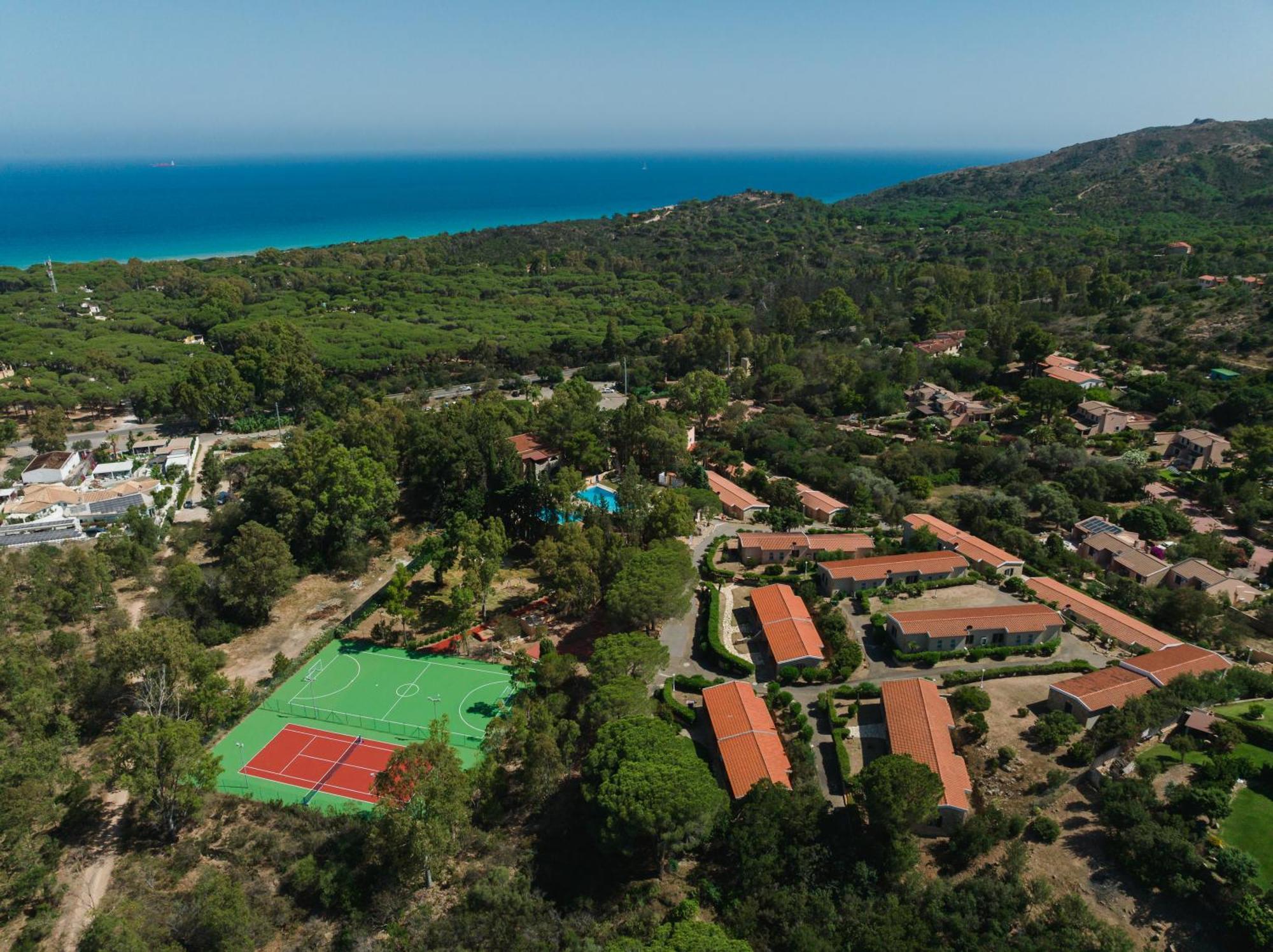 Amareclub Rocca Dorada Hotell Santa Margherita di Pula Exteriör bild