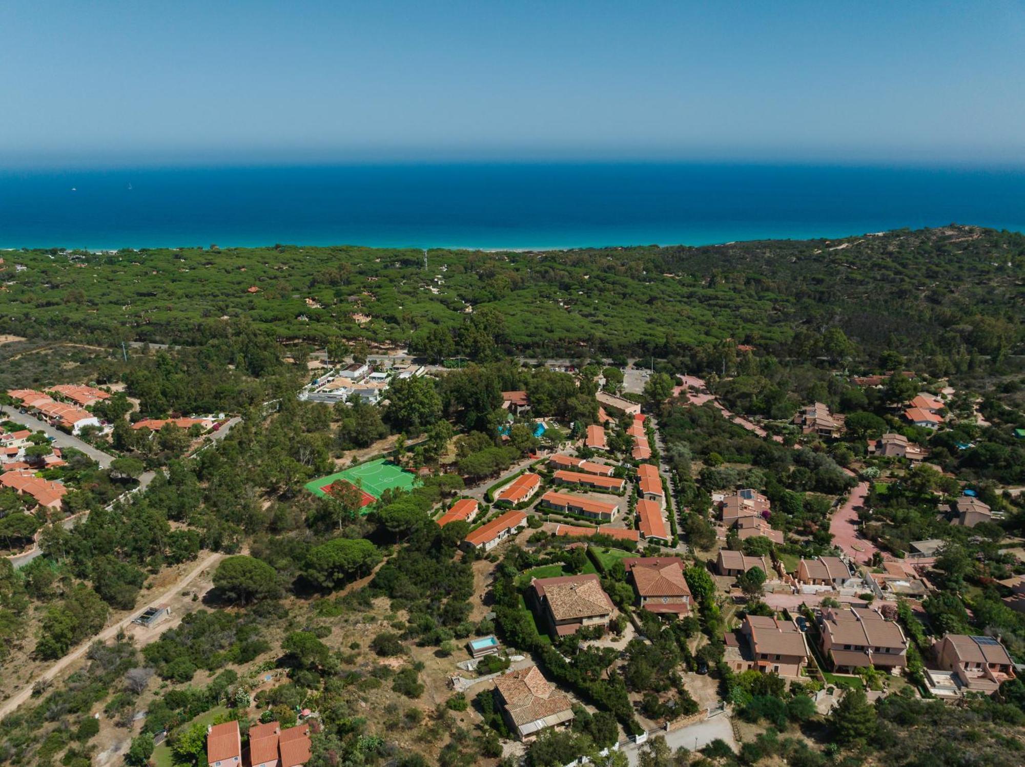 Amareclub Rocca Dorada Hotell Santa Margherita di Pula Exteriör bild